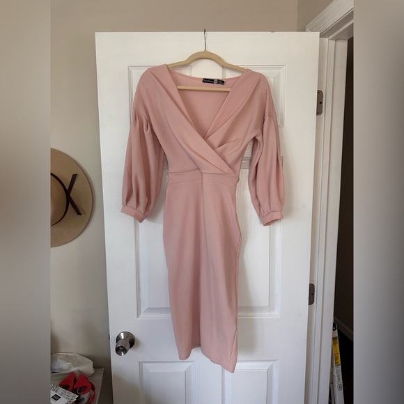 Boohoo Dresses & Skirts - Pink Dress